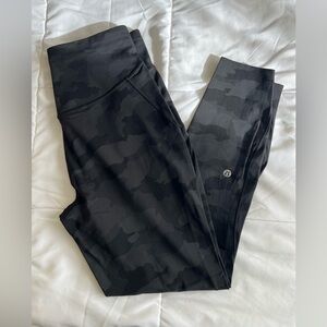 Lululemon Black Camouflage Leggings size 10